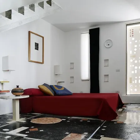 Kiasmo Museum Hotel *